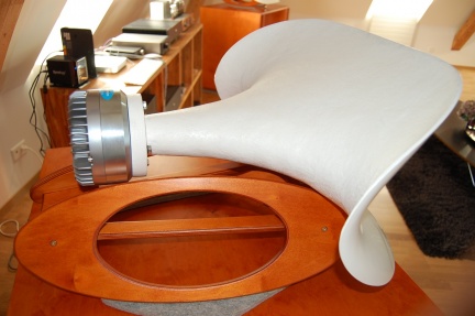 Hornst nder oval Kirschrot 20